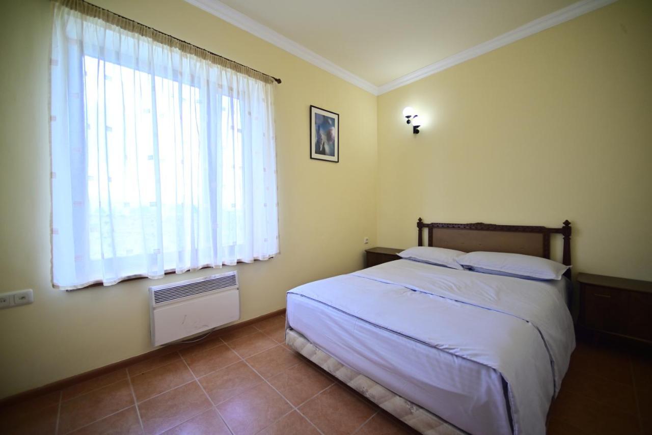 Sevan Tarsus Guesthouse Tsovazard Экстерьер фото